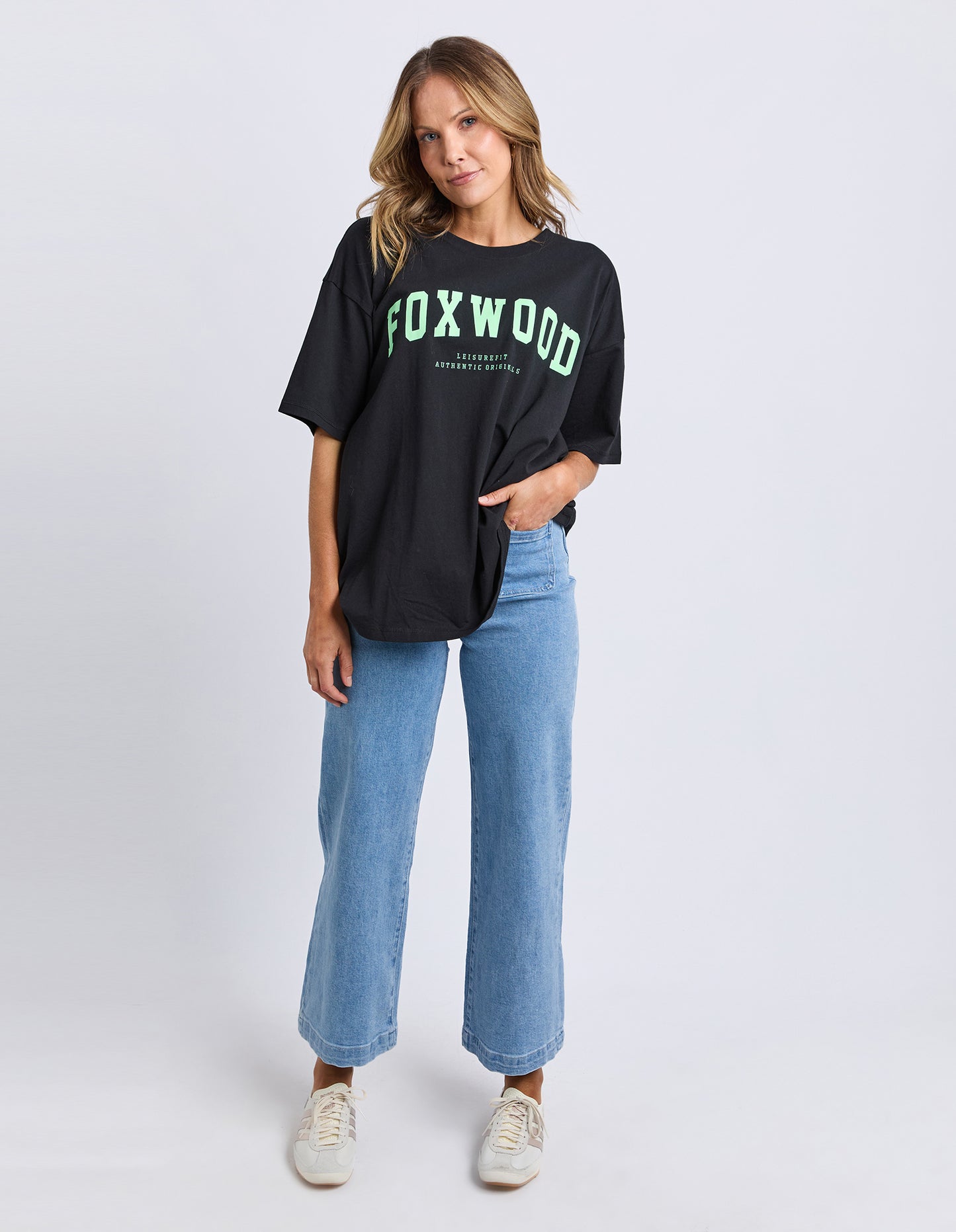 Foxwood Interval Tee - Washed Black & Bright Green
