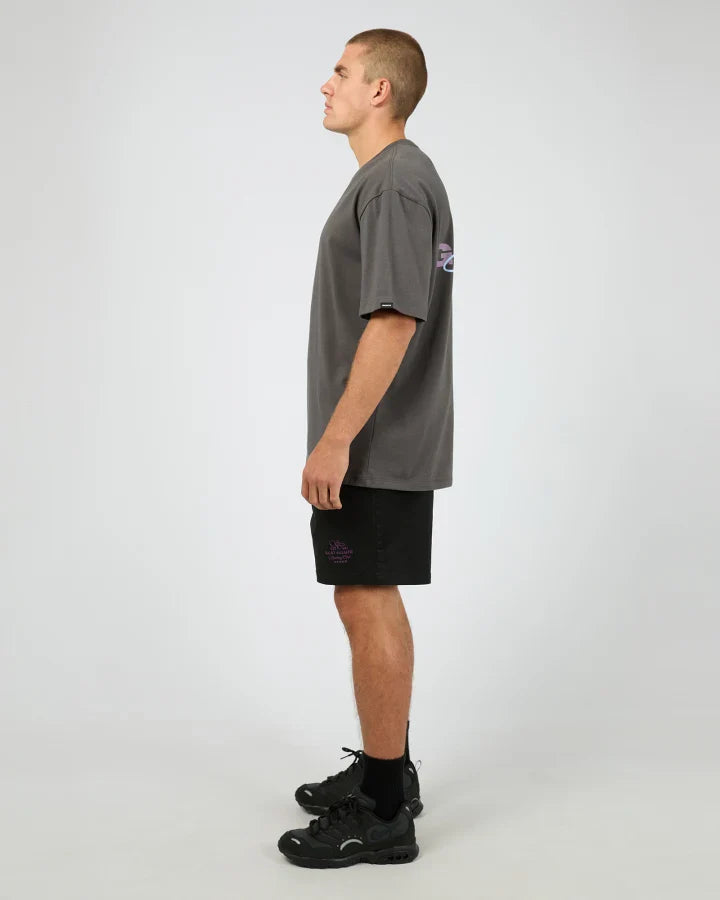 St Goliath Scenario Script Tee – Coal | Men’s Cotton Streetwear Tee