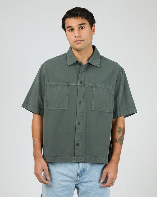 St Goliath Hardwear Short Sleeve Shirt - Pine | Men's Casual Boxy Cotton Shirt