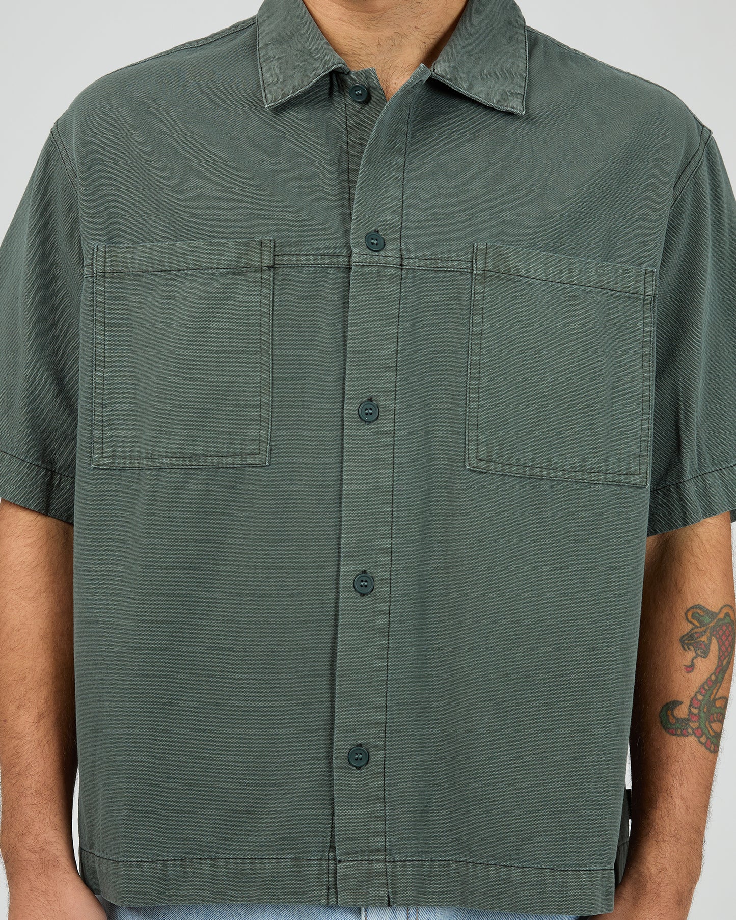 St Goliath Hardwear Short Sleeve Shirt - Pine | Men's Casual Boxy Cotton Shirt