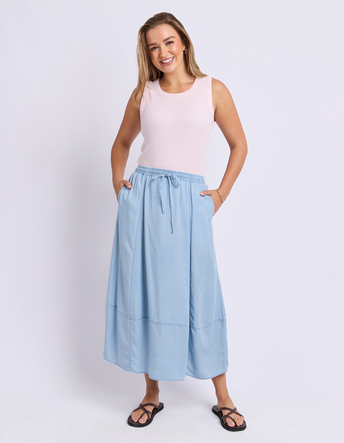 Foxwood Fresco Skirt - Light Blue | Relaxed Flowing Midi Skirt