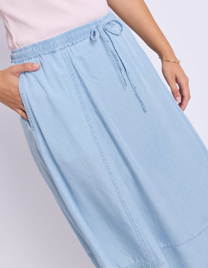 Foxwood Fresco Skirt - Light Blue | Relaxed Flowing Midi Skirt