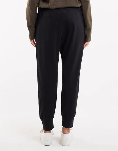Silent Theory Falling Bricks Pants – Women’s Relaxed Streetwear Pants - Black