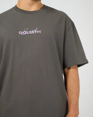 St Goliath Scenario Script Tee – Coal | Men’s Cotton Streetwear Tee