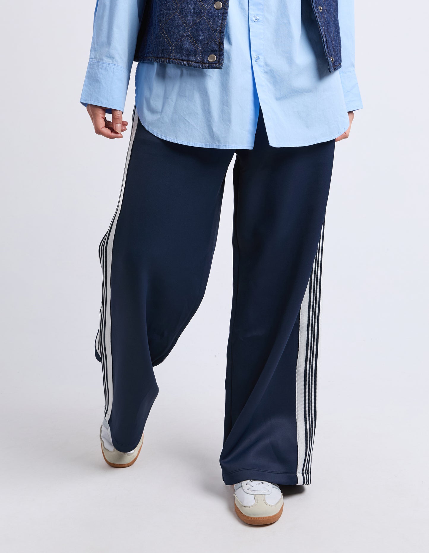 Elm York Pant - Classic Navy | Women’s Casual Wide Leg Cotton Pants
