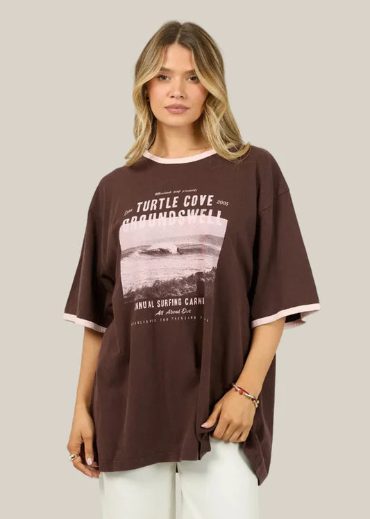 All About Eve Cove Oversized Tee - Brown | Vintage Surf Graphic Tee