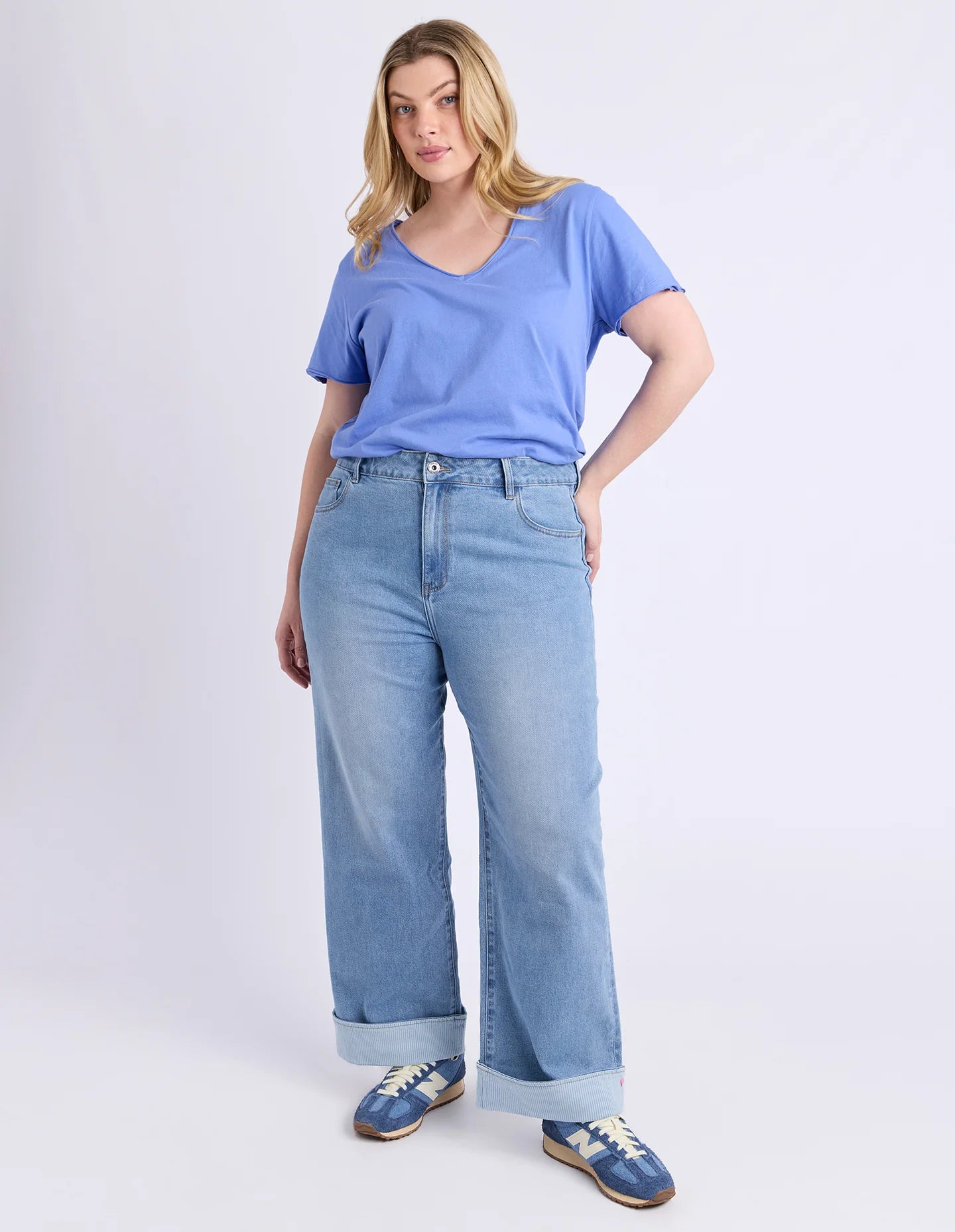 Elm Deb Turn Up Jean - Mid Blue Wash | Women's Stretch Denim Jeans