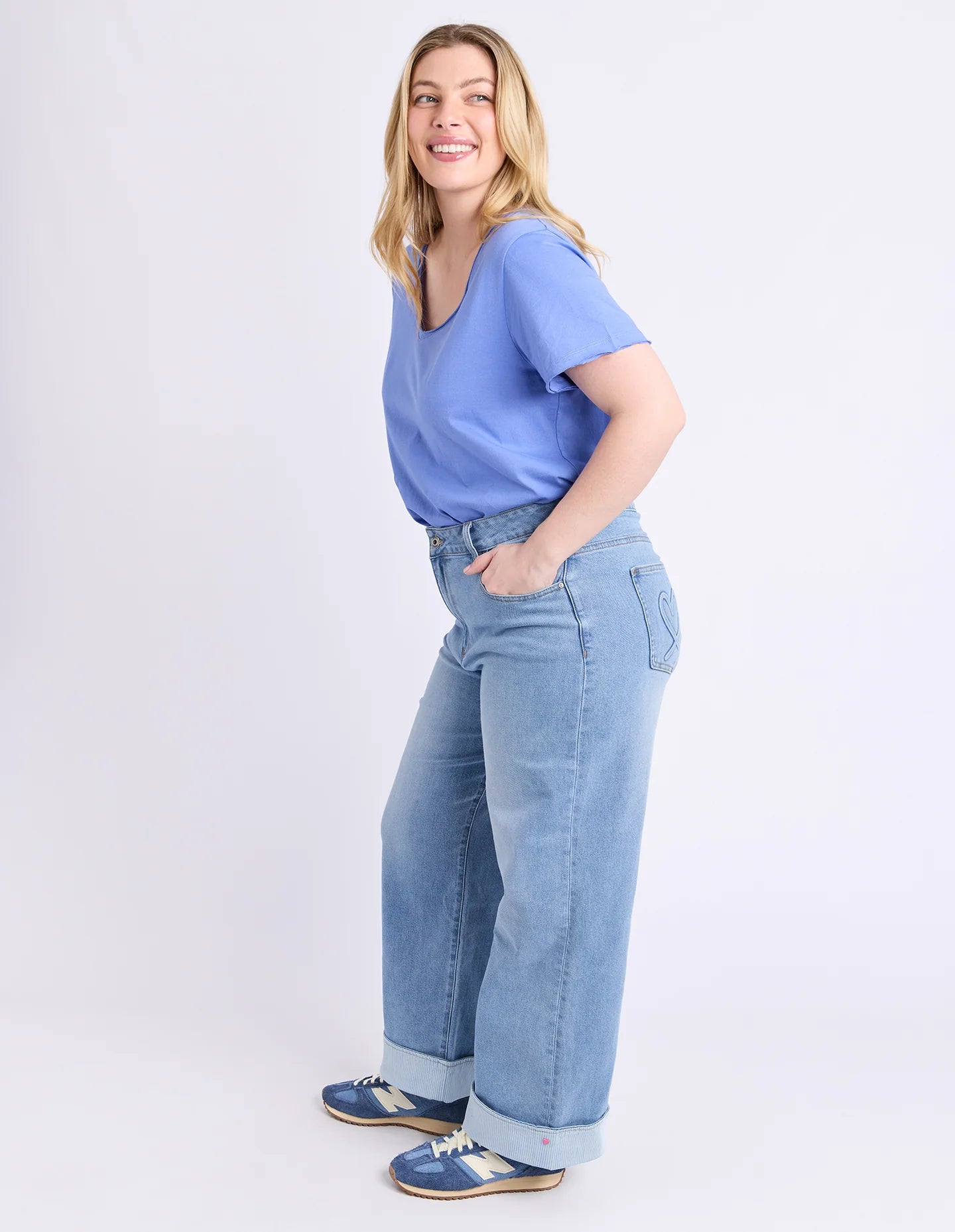 Elm Deb Turn Up Jean - Mid Blue Wash | Women's Stretch Denim Jeans
