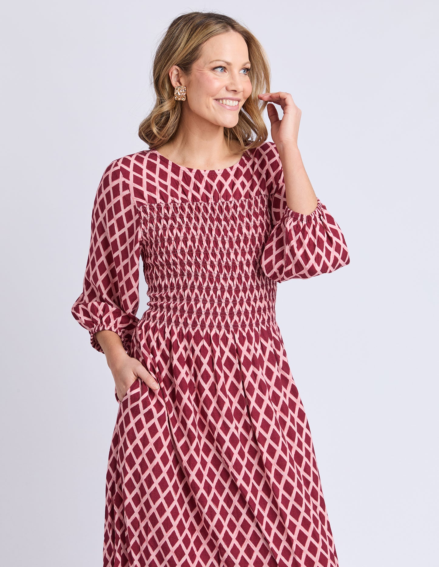 Elm Kiruna Dress - Diamond Print | Women's Linen Blend Everyday Dress