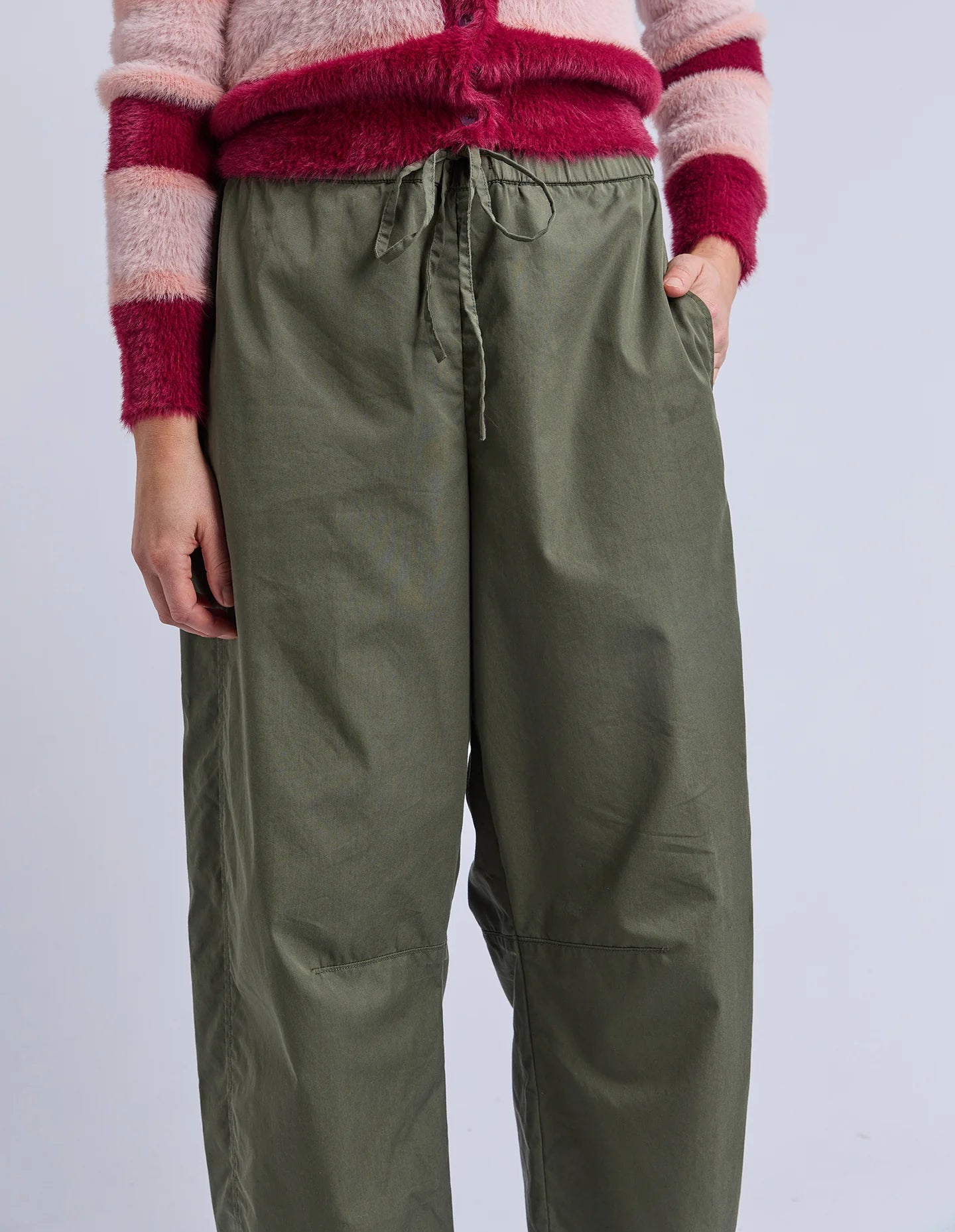 Elm Lund Barrel Leg Pant - Basil | Women’s Relaxed Cotton Blend Pants
