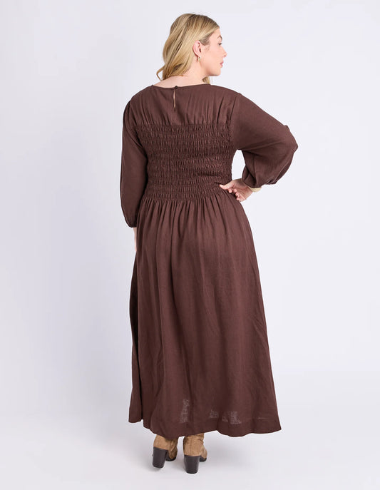 Elm Nora Shirred Dress - Chocolate | Women's Linen Blend Midi Dress