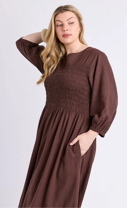 Elm Nora Shirred Dress - Chocolate | Women's Linen Blend Midi Dress