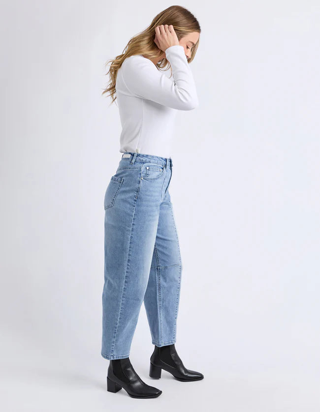 Foxwood Ambrose Barrel Jean - Light Blue Wash | Women's Stretch Barrel Leg Denim Jean