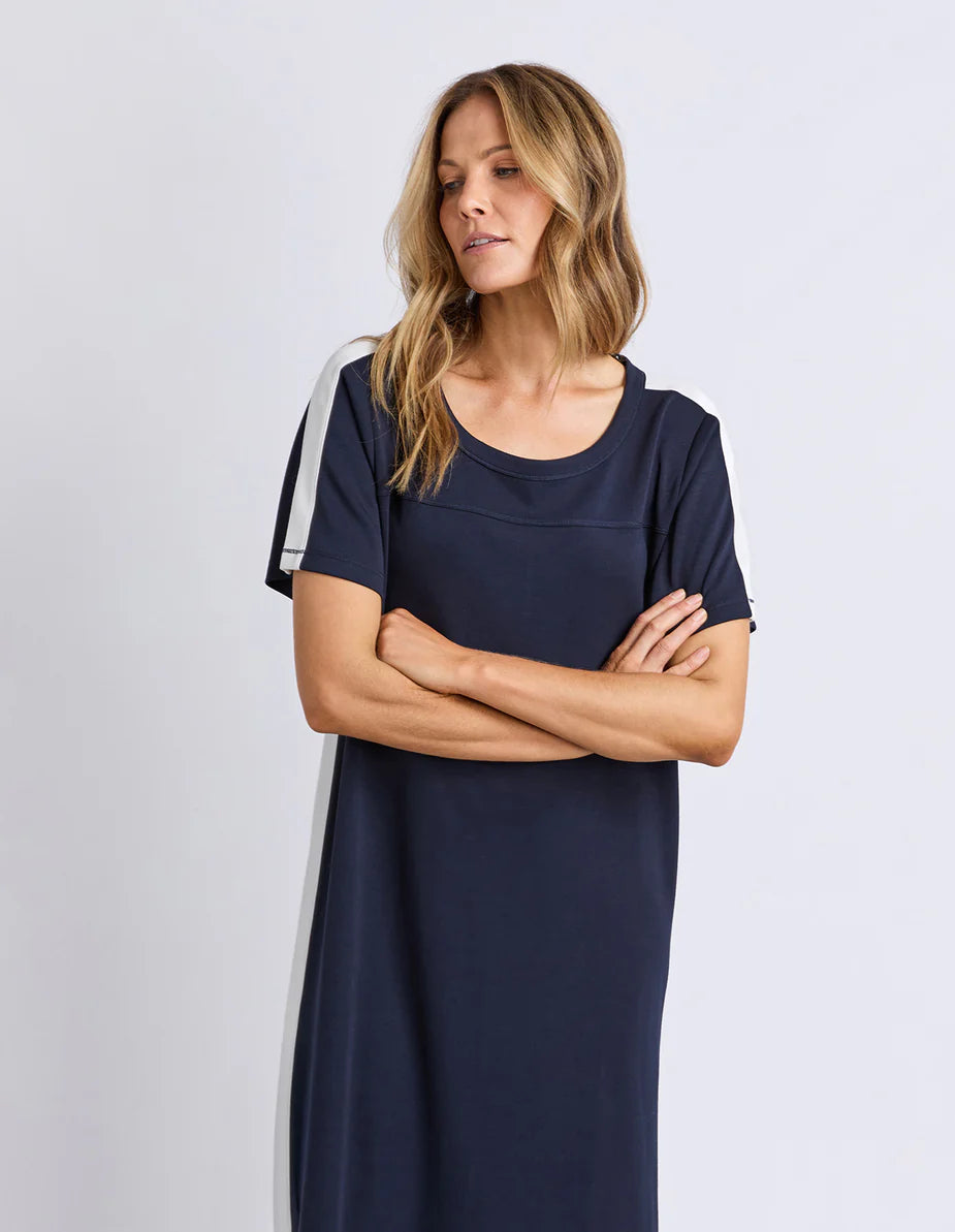 Foxwood Chicago Dress - Navy & White | Women's Everyday Sporty Midi Dress