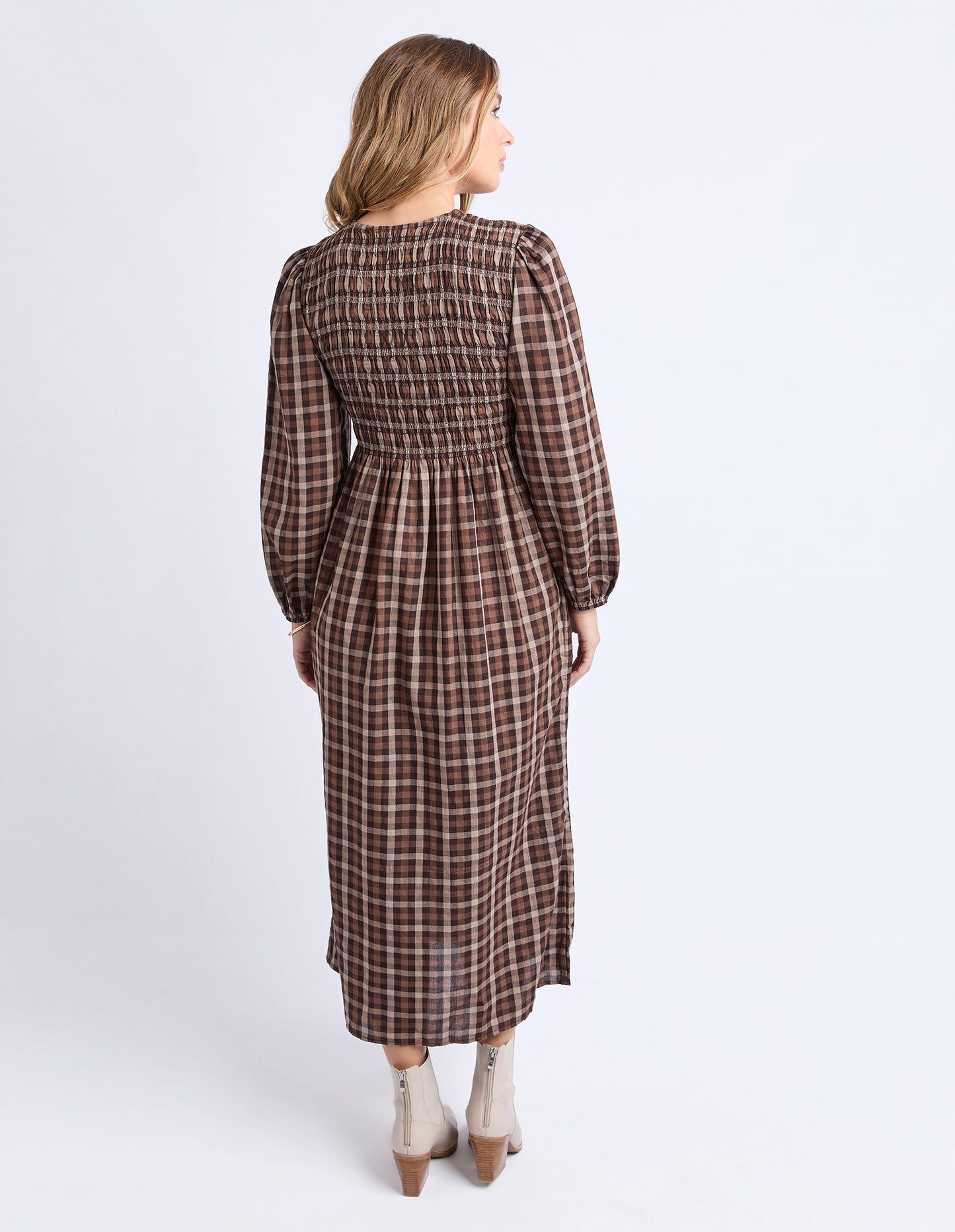 Foxwood Coco Check Dress - Coffee Check | Women's Everyday Shirred Midi Dress