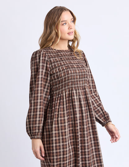 Foxwood Coco Check Dress - Coffee Check | Women's Everyday Shirred Midi Dress