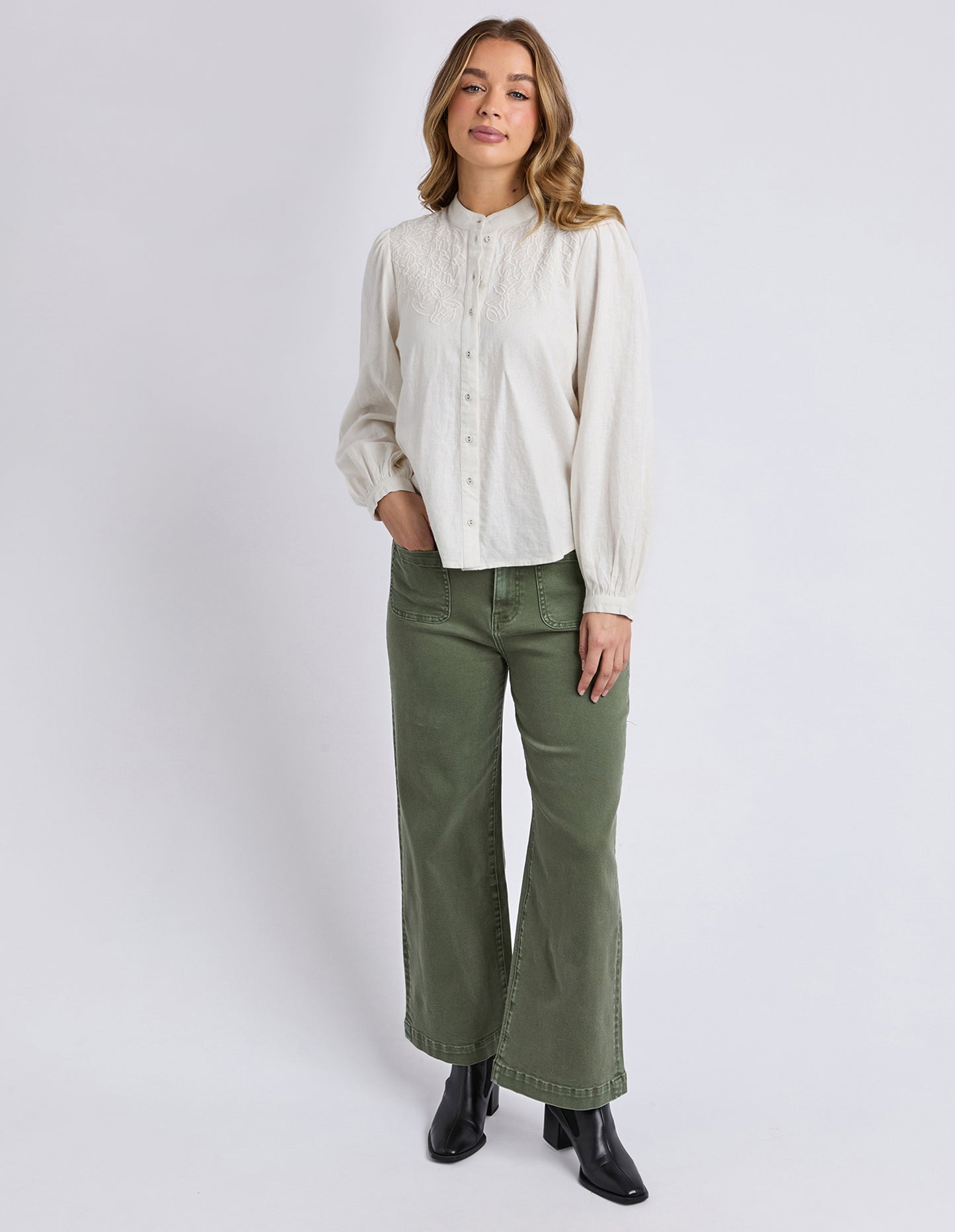Foxwood Eleanor Top - Vintage White | Women's Linen Blend Embroidered Button Blouse