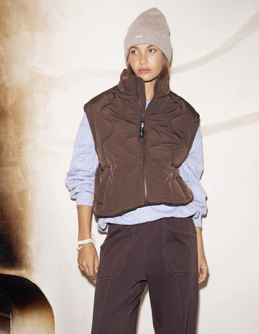 Foxwood Elite Vest - Coffee | Women's Lightweight Quilted Puffer Vest