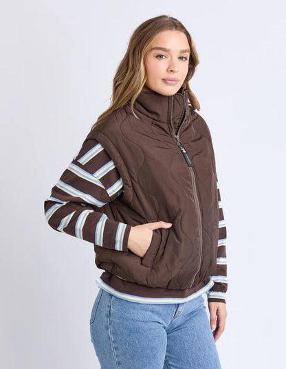 Foxwood Elite Vest - Coffee | Women's Lightweight Quilted Puffer Vest