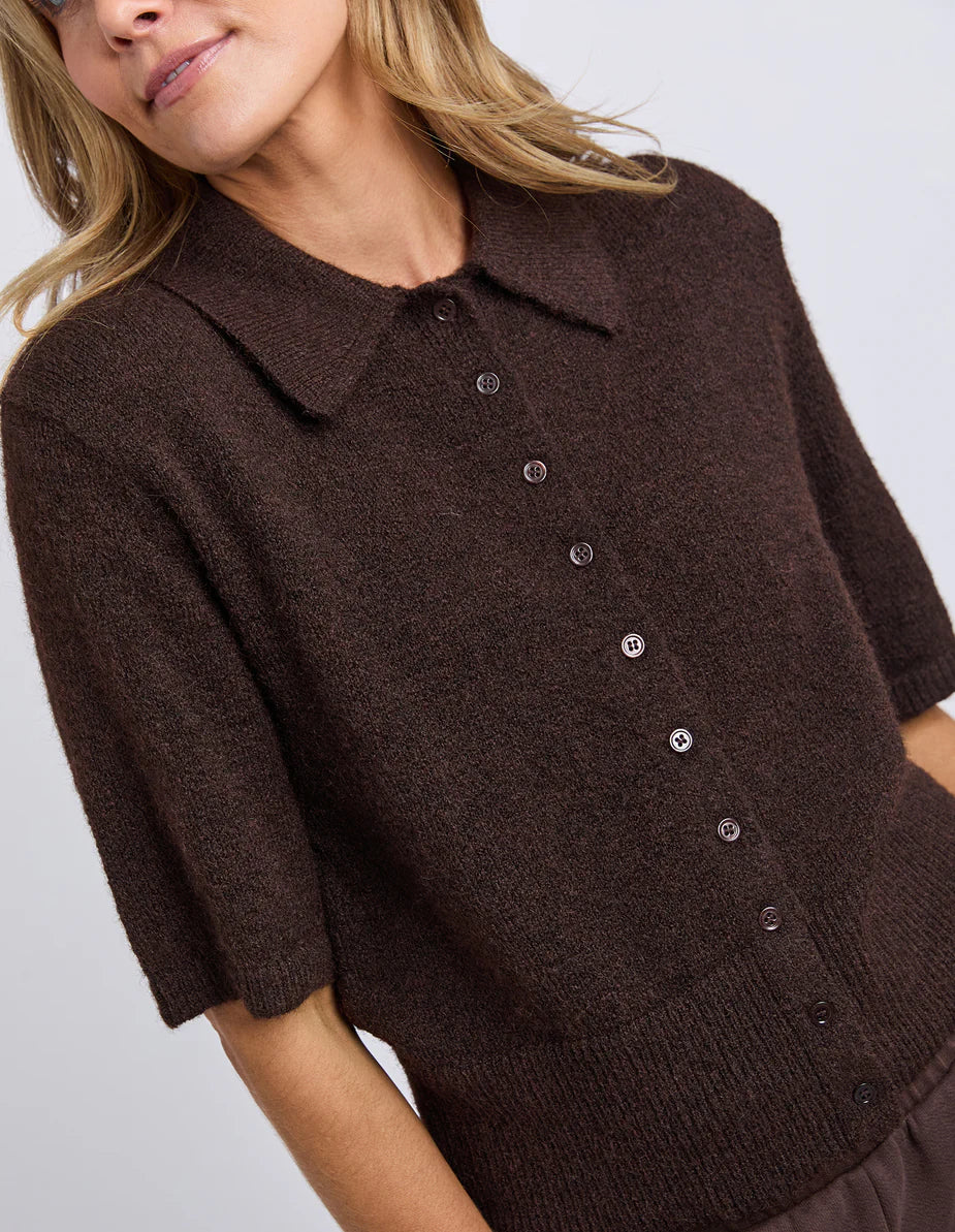 Close‑up of Coffee Bean knit texture and ribbed detailing.