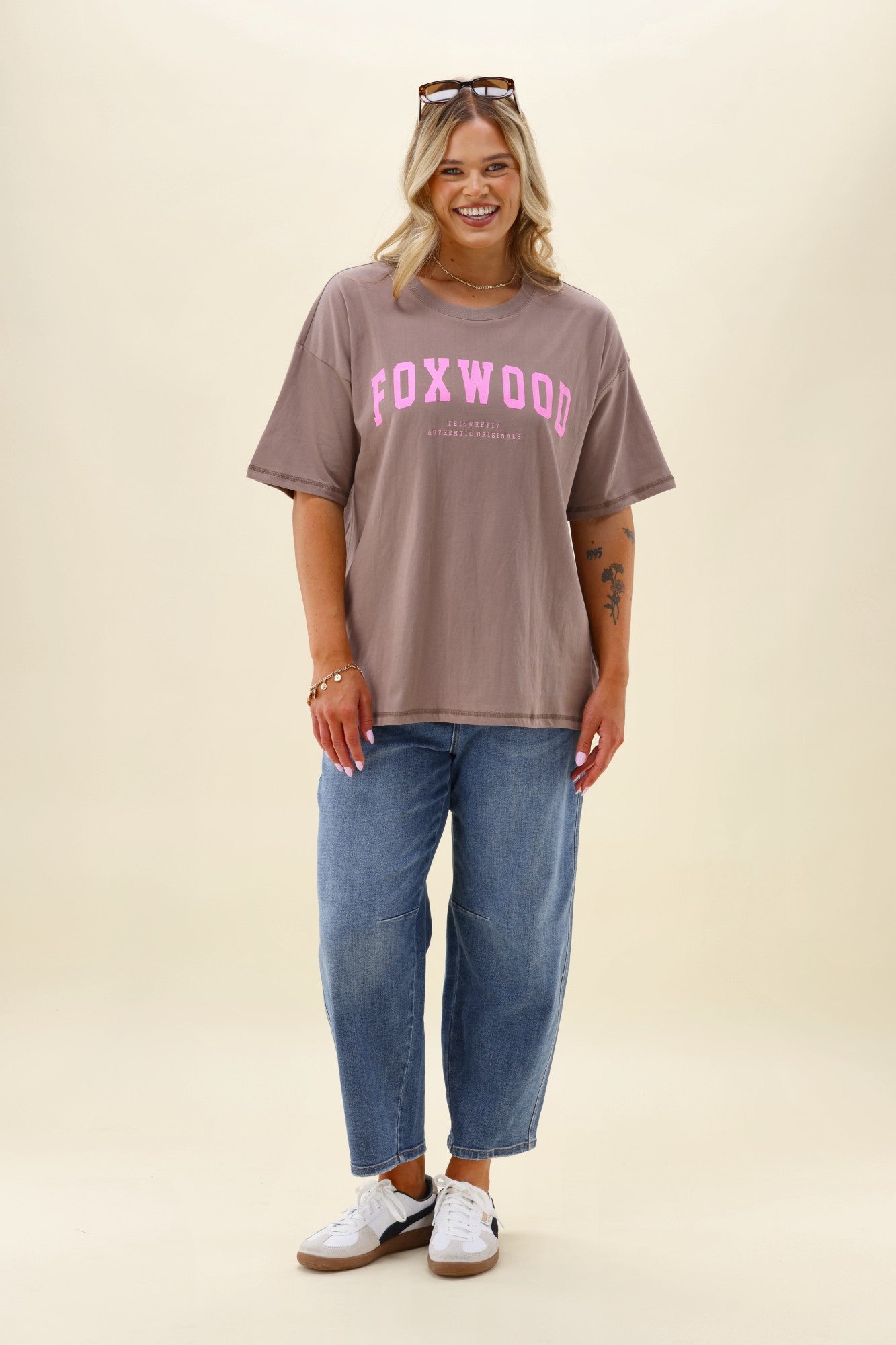 Foxwood Interval Tee - Brown & Bright Pink