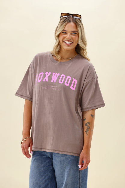 Foxwood Interval Tee - Brown & Bright Pink
