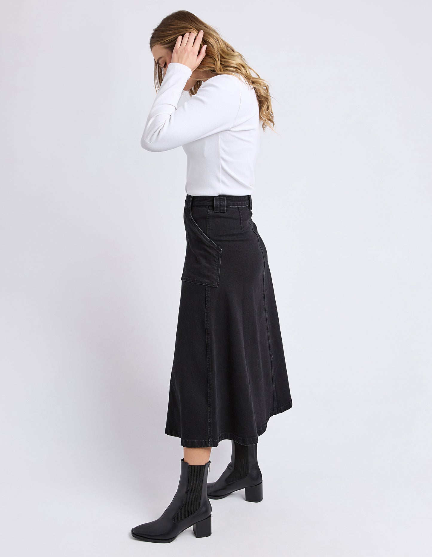 Foxwood Potter Skirt - Washed Black | Women’s Stretch Cotton Midi Denim Skirt