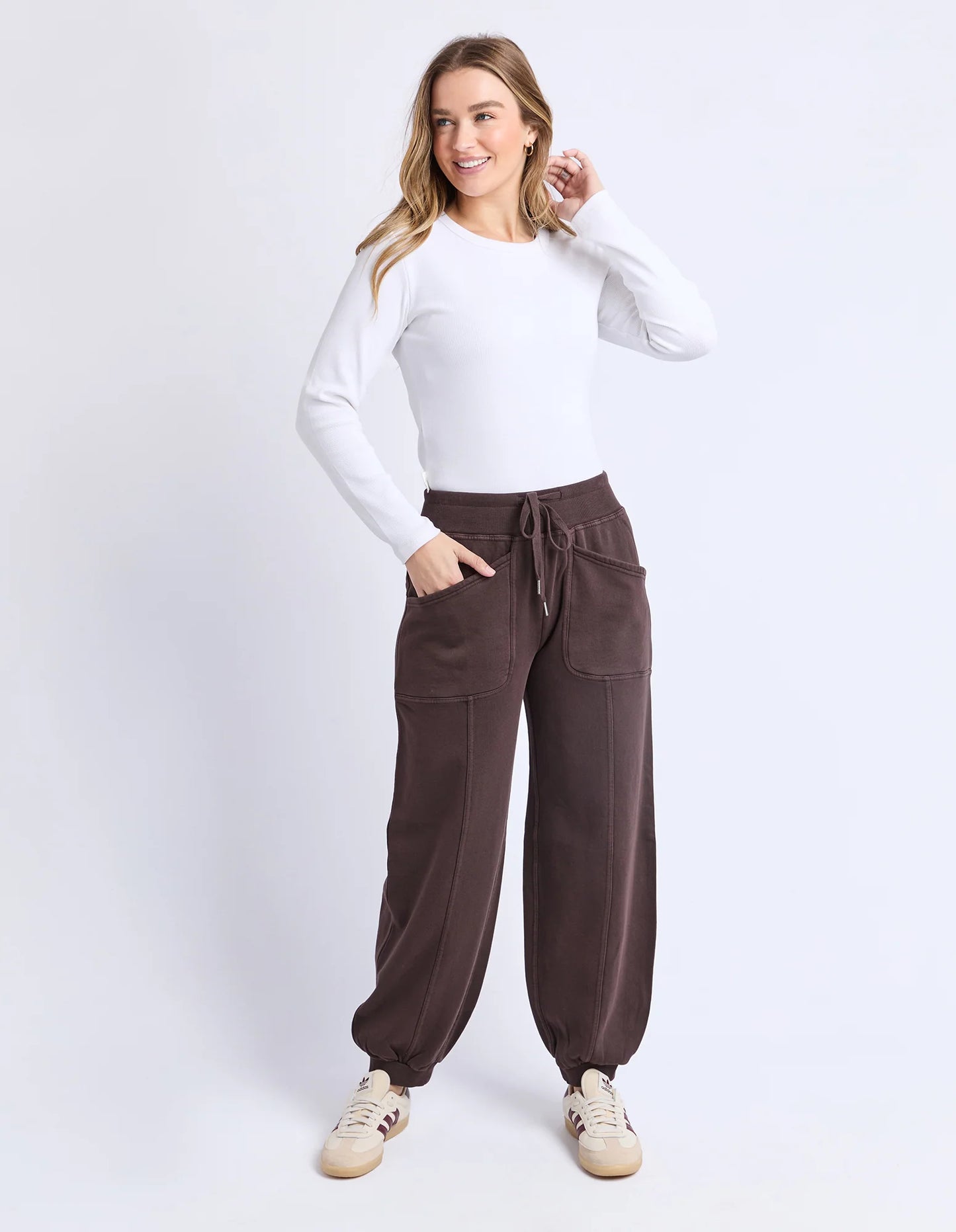 Foxwood Leo Trackpant - Coffee | Women’s Everyday Cotton Trackpants