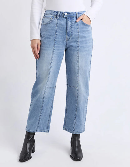 Foxwood Ambrose Barrel Jean - Light Blue Wash | Women's Stretch Barrel Leg Denim Jean