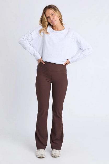 Foxwood Luxe Rib Pant - Coffee Bean | Ribbed Full Length Leggings