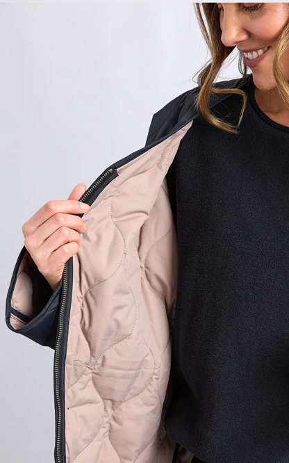 Elm Clothing padded onion quilt jacket